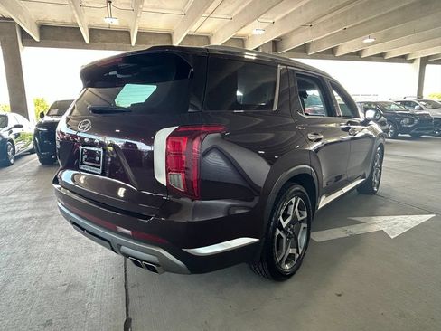 Used 2024 Hyundai Palisade Limited FWD image 5