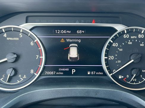 Used 2021 Nissan Rogue SV image 21