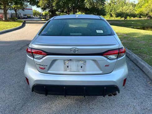 Used 2023 Toyota Corolla SE image 4