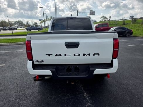 Used 2024 Toyota Tacoma TRD Off-Road AWD/4WD image 6
