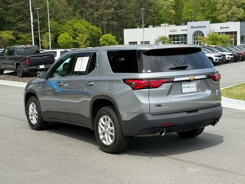 Used 2023 Chevrolet Traverse LS w/ Safety Package FWD image 4