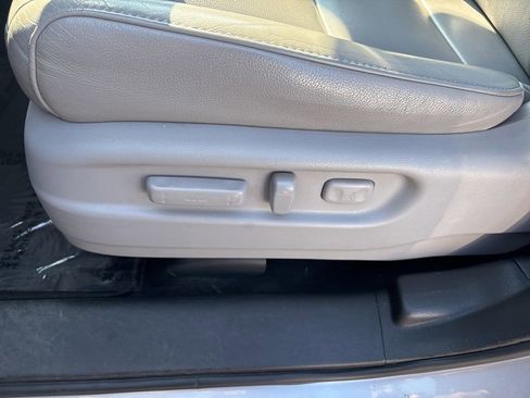 Used 2017 Honda Pilot Touring image 15