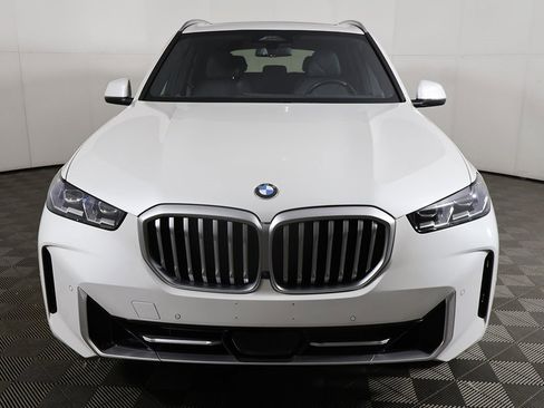 Used 2024 BMW X5 xDrive40i image 13