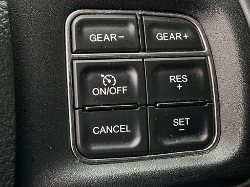 Used 2016 RAM 1500 Lone Star image 26