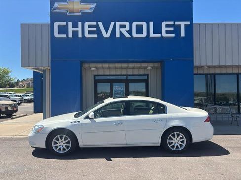 Used 2008 Buick Lucerne CXL w/ Driver Confidence Package FWD image 1