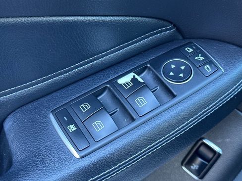 Used 2018 Mercedes-Benz GLE 350 4MATIC image 13