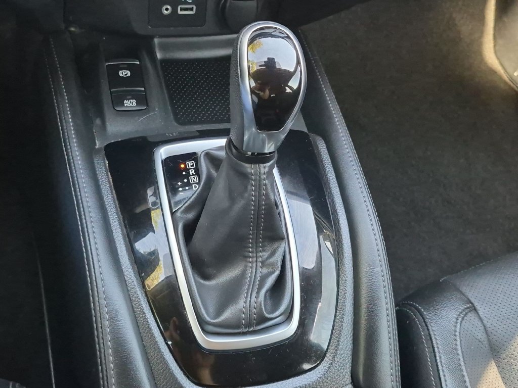 Used 2019 Nissan Rogue SL AWD/4WD image 23