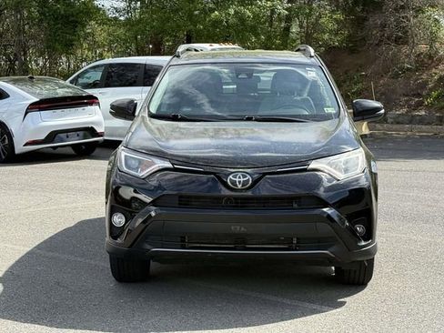 Used 2018 Toyota RAV4 XLE w/ Plus Extra Value Package image 6