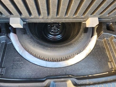 Used 2024 MAZDA CX-50 AWD 2.5 S w/ Preferred Package image 15