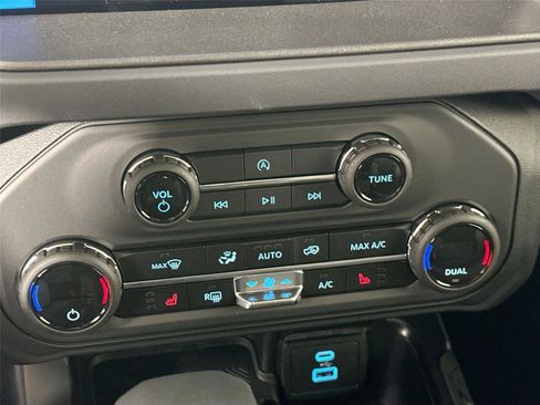 New 2025 Ford Bronco Big Bend AWD/4WD image 17