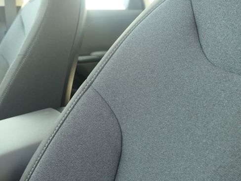 New 2025 Kia K4 LXS image 12