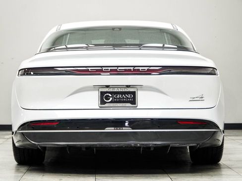 Used 2024 Lucid Air Touring AWD/4WD image 13