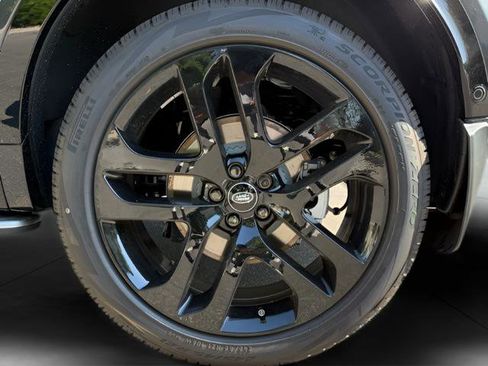 New 2026 Land Rover Discovery Sport Landmark AWD/4WD image 35