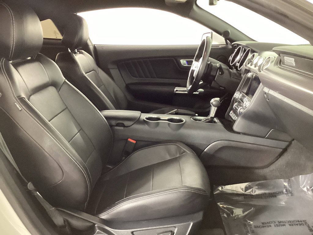 Used 2021 Ford Mustang GT Premium w/ GT Performance Package RWD image 23