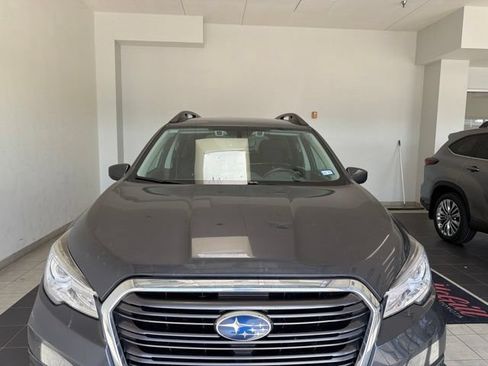 Used 2022 Subaru Ascent Premium w/ Convenience Package AWD/4WD image 3