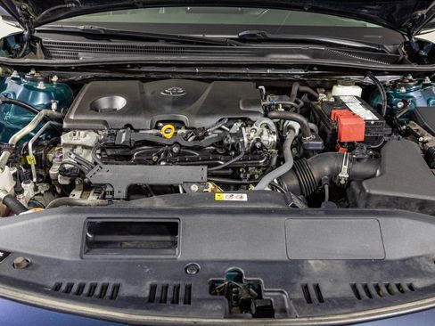 Used 2021 Toyota Camry XLE FWD image 46