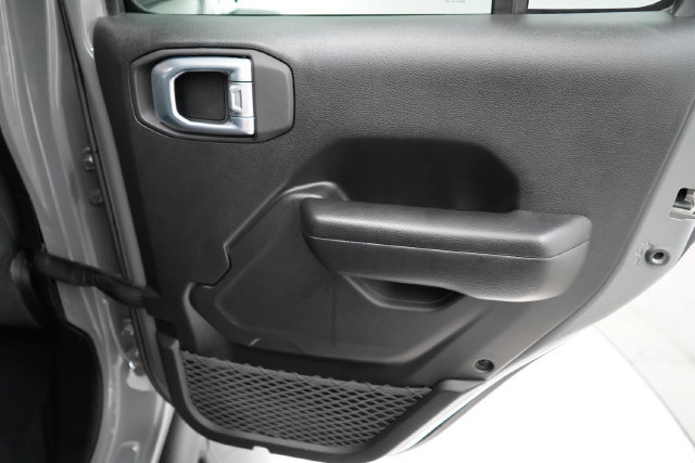 Used 2021 Jeep Wrangler Unlimited Sport AWD/4WD image 37