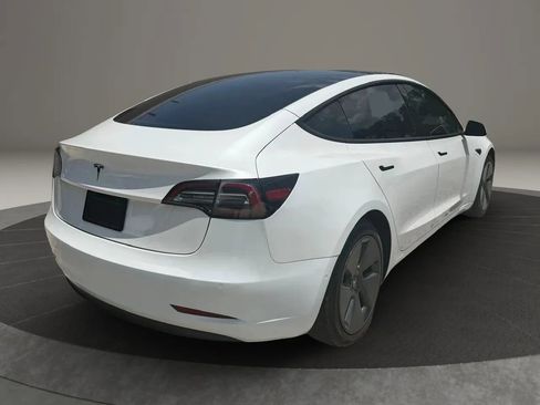 Used 2021 Tesla Model 3 Standard Range Plus RWD image 5