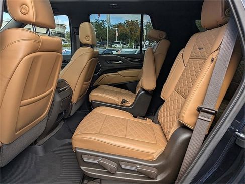Certified 2021 Cadillac Escalade Premium Luxury w/ Driver Assist Tech Package image 13