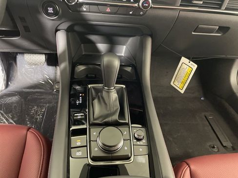 New 2026 MAZDA MAZDA3 Carbon image 17