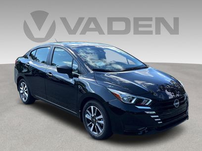 New 2025 Nissan Versa S w/ Trunk Package