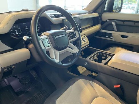 Used 2022 Land Rover Defender 110 X-Dynamic HSE AWD/4WD image 13
