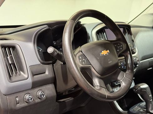 Used 2016 Chevrolet Colorado Z71 AWD/4WD image 16