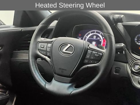 Certified 2022 Lexus LS 500 w/ Accessory Package (Z2) RWD image 15