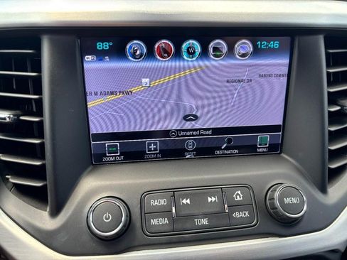 Used 2019 GMC Acadia SLT w/ LPO, Floor Liner Package AWD/4WD image 19