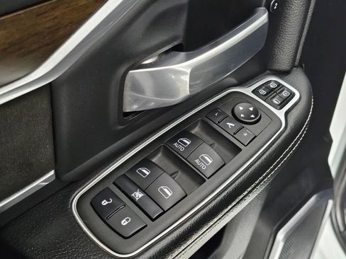 Used 2023 RAM 2500 Laramie image 11