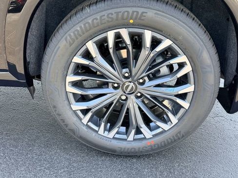 New 2026 Nissan Rogue Platinum w/ Platinum Premium Package AWD/4WD image 13
