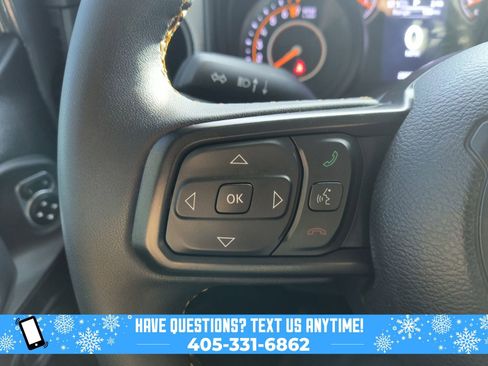 Used 2024 Jeep Gladiator Sport image 14