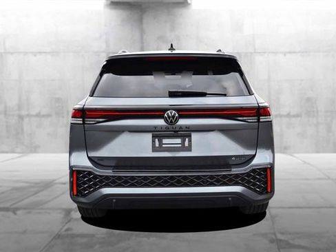 New 2026 Volkswagen Tiguan SE R-Line image 6
