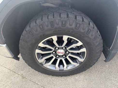 Used 2021 GMC Sierra 1500 SLE AWD/4WD image 9