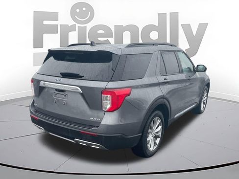 Used 2023 Ford Explorer XLT w/ Equipment Group 202A AWD/4WD image 5