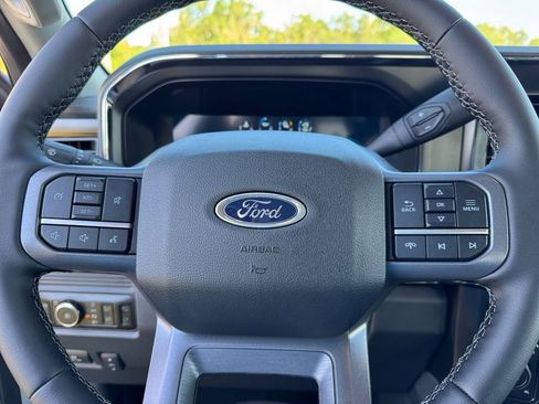 New 2026 Ford F250 Lariat w/ Black Appearance Package image 25