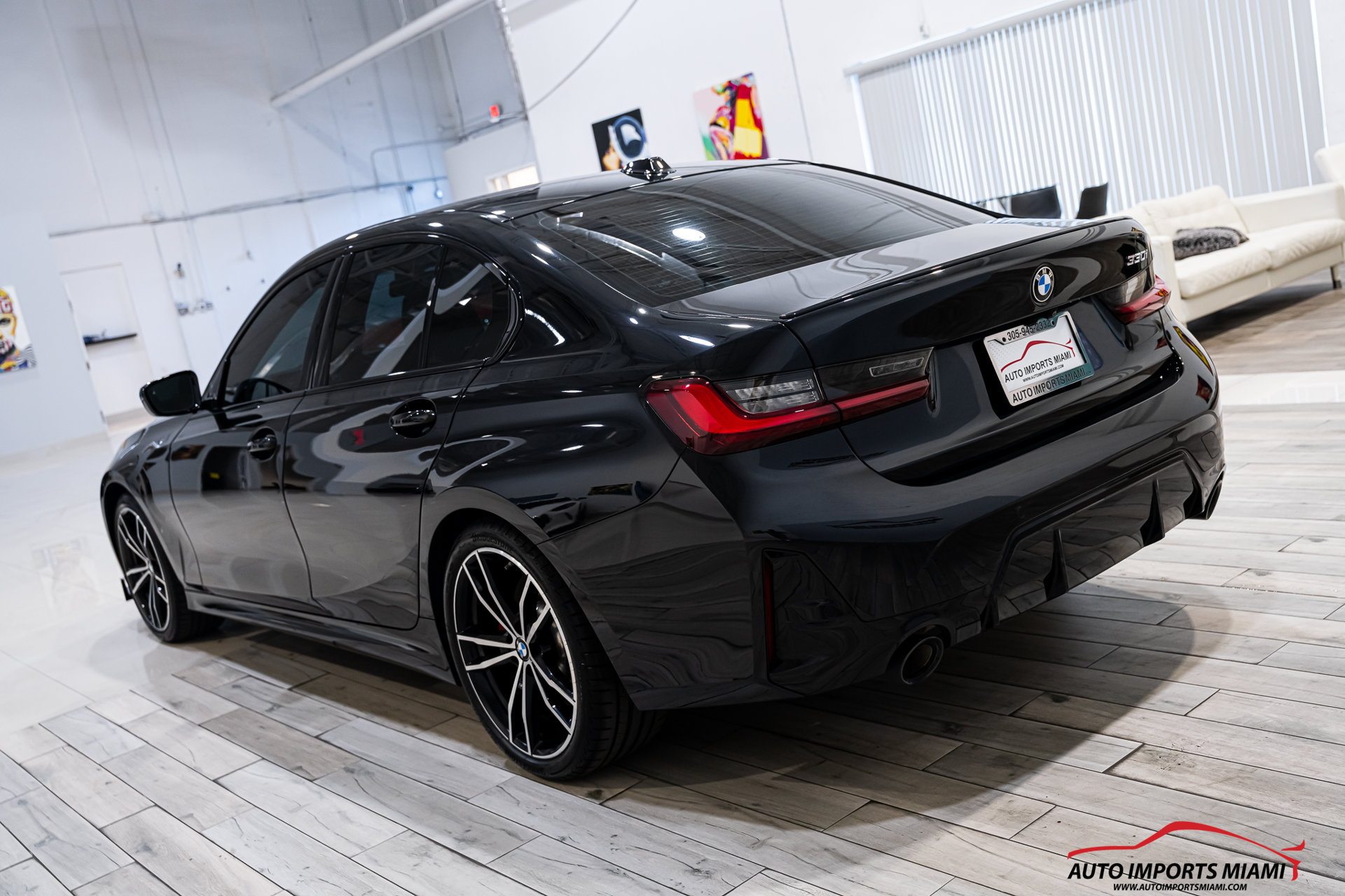 Used 2023 BMW 330i Sedan w/ M Sport Package RWD image 19