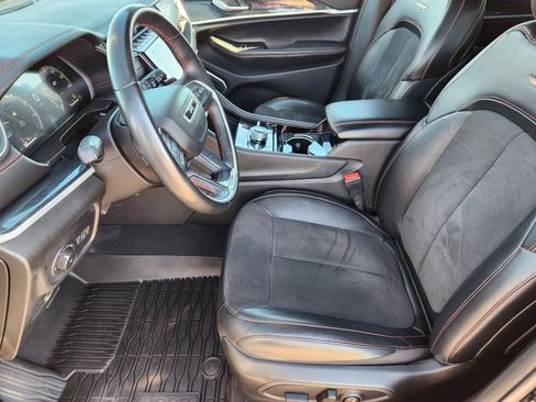 Used 2022 Jeep Grand Cherokee Trailhawk image 16