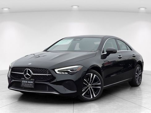 New 2025 Mercedes-Benz CLA 250 4MATIC image 2