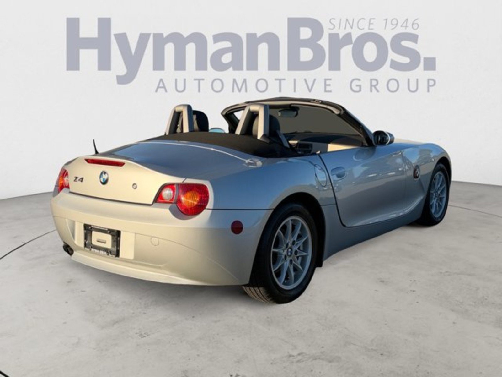 Used 2004 BMW Z4 2.5i RWD image 3