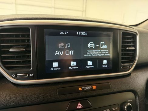 Used 2021 Kia Sportage LX AWD/4WD image 30