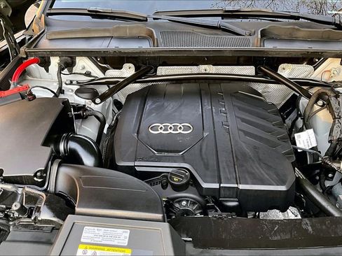 Used 2023 Audi Q5 2.0T Premium Plus w/ Premium Plus Package AWD/4WD image 30