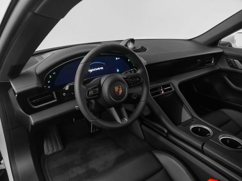 New 2025 Porsche Taycan image 49