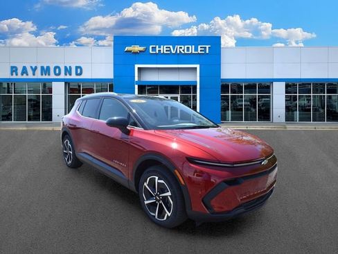 New 2026 Chevrolet Equinox EV LT w/ LPO, All-Weather Mat Package FWD image 1