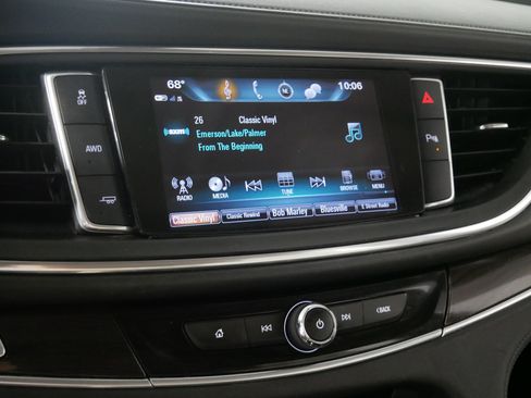 Used 2018 Buick Enclave Essence w/ Trailering Package AWD/4WD image 22