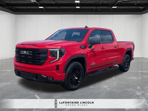 Used 2022 GMC Sierra 1500 Elevation w/ LPO, Elevation Black Package AWD/4WD image 1