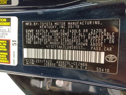 Used 2020 Toyota Camry LE image 33
