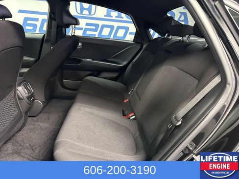 Used 2023 Hyundai Ioniq 6 SE RWD image 13