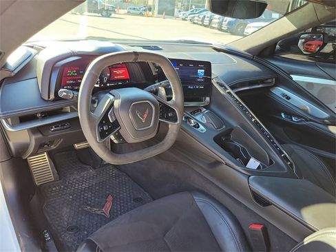 Used 2023 Chevrolet Corvette Stingray Premium Conv w/ Z51 Performance Package image 11