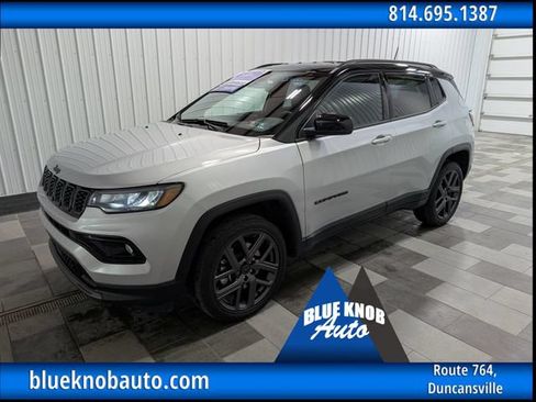 Used 2026 Jeep Compass Limited AWD/4WD image 1